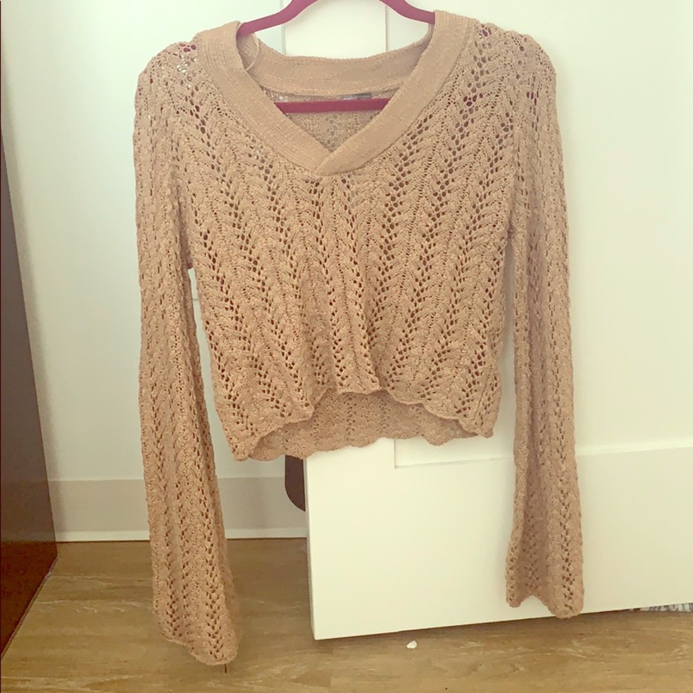 Cropped knit sweater